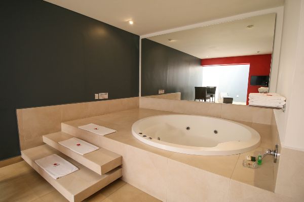 Fotos de Auto Hotel La Isla en Tuxtla Gutiérrez