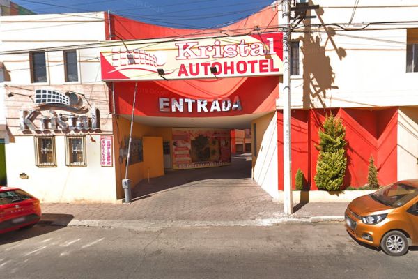 Auto Hotel Kristal en Tulancingo de Bravo, Hidalgo