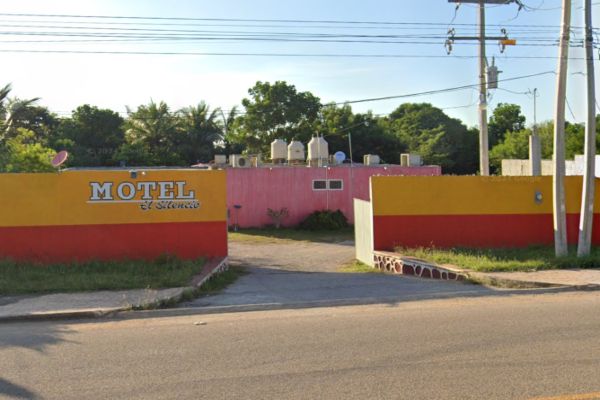 Motel El Silencio en Campeche, Camp.